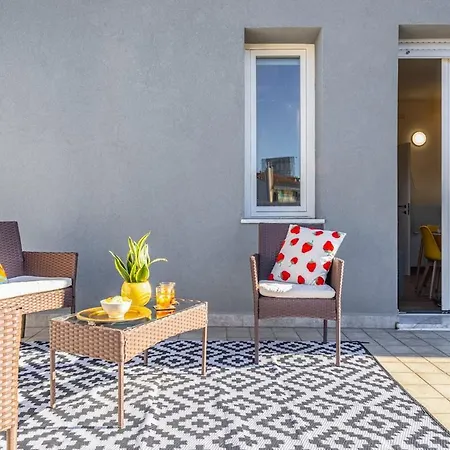 Appartamento Entire 24 7 Check-in Wi-fi