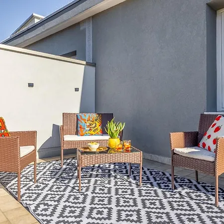 Appartamento Entire 24 7 Check-in Wi-fi